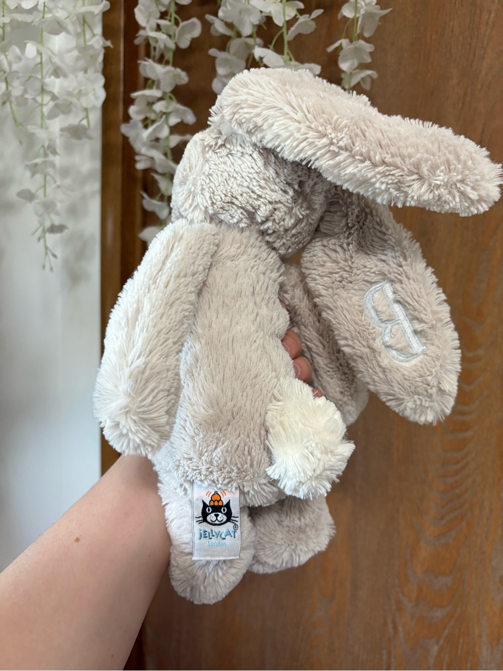 Jellycat Bashful Soft Cream Floppy-Eared Bunny Plush - Picture 4 of 4